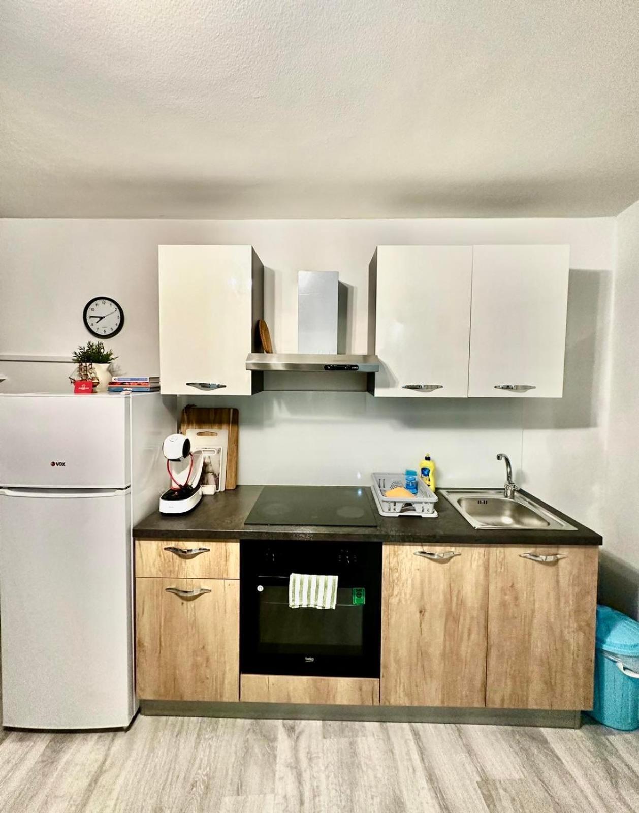 Apartma Jugo Koper Exterior photo